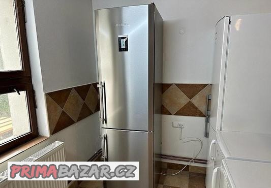 676-lednice-liebherr-cbnpes-3956-nofrost-biofresh-nerez-a