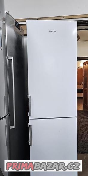 lednice-s-mrazakem-whirlpool-hisense
