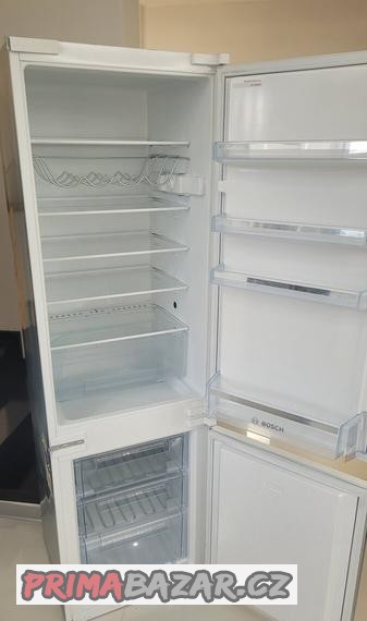vestavna-lednicka-bosch