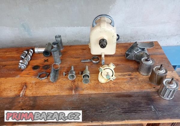 kuchynsky-robot-uks-e20