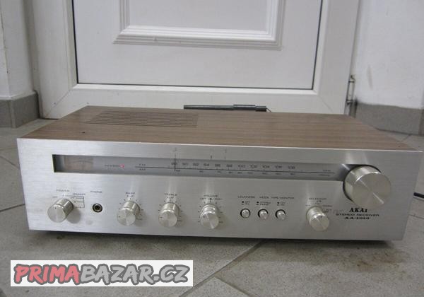 akai-receiver-aa-1010