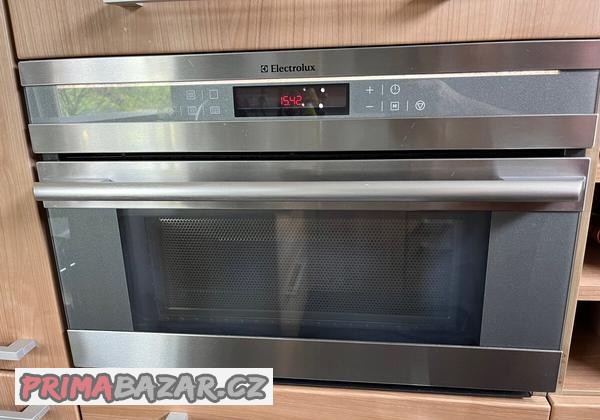 trouba-electrolux-s-mikrovlnami