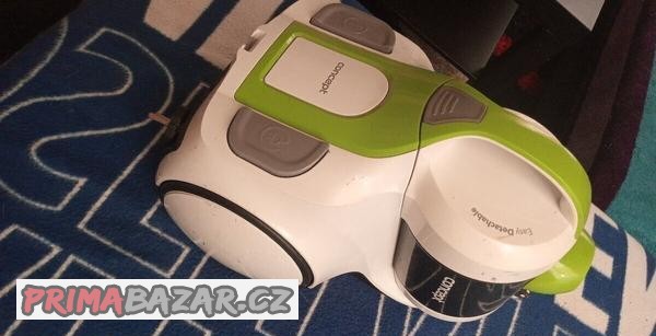 bezsackovy-vysavac-concept-vp5076