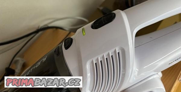 rucni-aku-vysavac-silvercrest-wet-dry