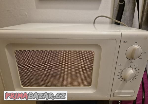 mikrovlnna-trouba-lg