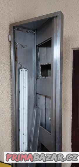 prodam-nerezovou-digestor-do-restauracni-kuchyne