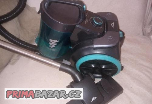 bezsackovy-vysavac-eta-stellar