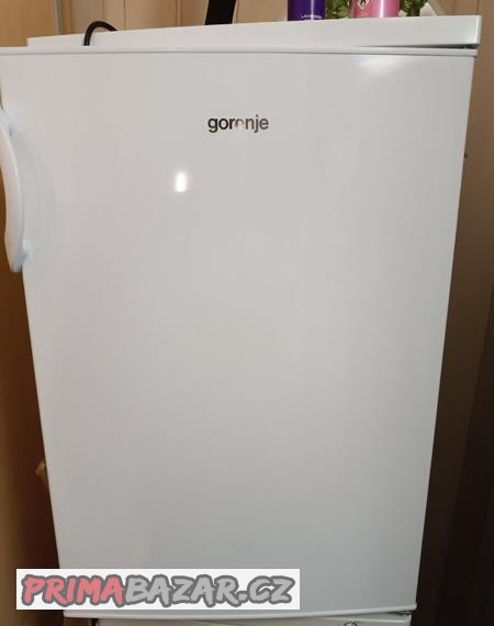 prodam-volne-stojici-chladnicku-gorenje-r492pw