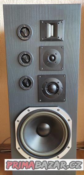 4-pasmove-sloupove-reproboxy