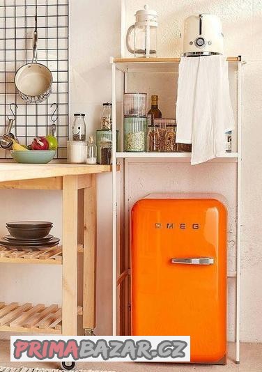 smeg-fab10-retro-lednice-oranzova-minibar-super-stav