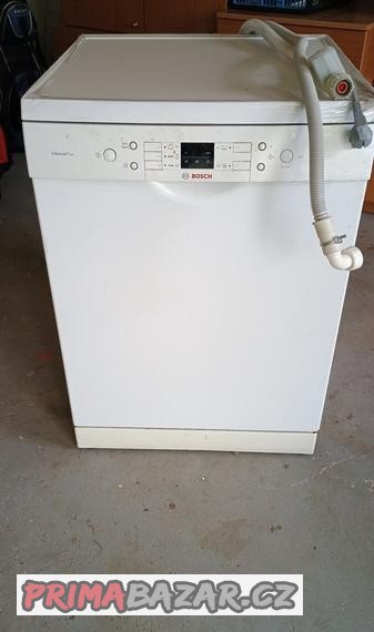mycka-nadobi-bosch-sms59m02eu-bila-60cm