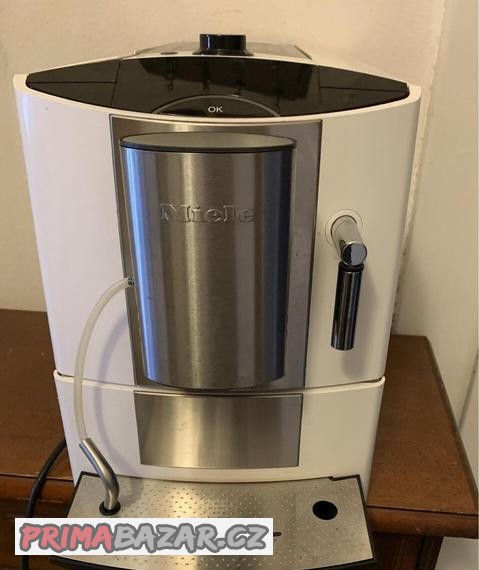 kavovar-miele