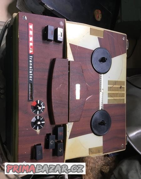 kotoucovy-magnetofon-tesla-b42