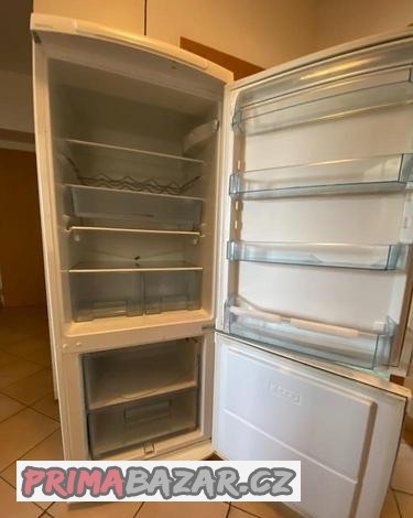 lednice-electrolux-s-mrazakem