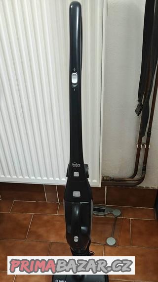tycovy-vysavac-bosch-2-v-1