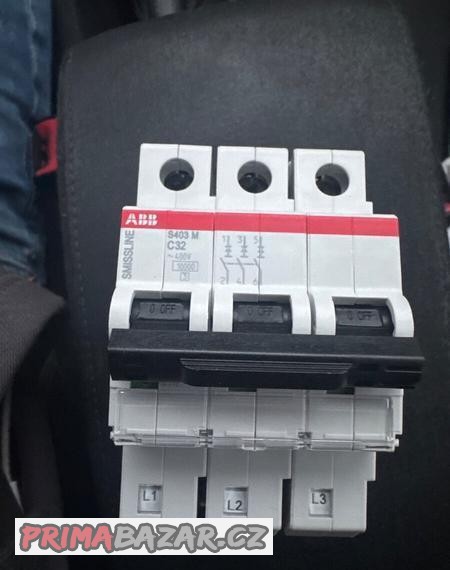 jistic-tripolovy-abb