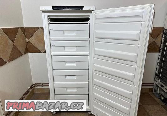 464-mraznicka-mrazak-suplikovy-privileg-electronic-displej