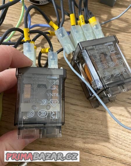 napajeci-rele-finder-62-83-8-230-0309