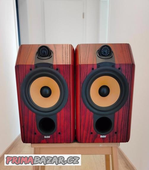 regalovky-bowers-wilkins-nautilus-b-w-cdm1