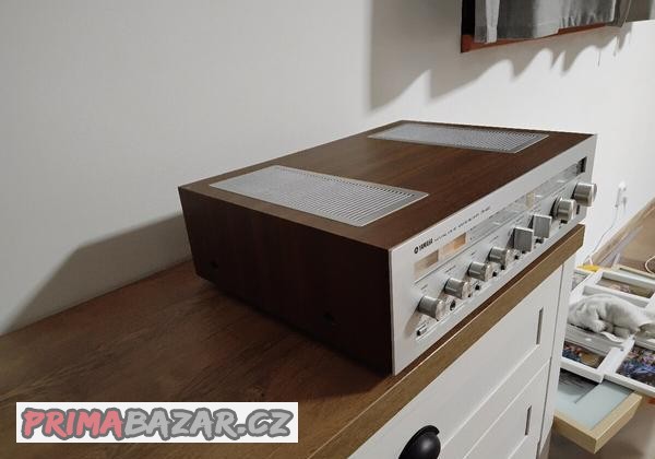 receiver-yamaha-cr-820