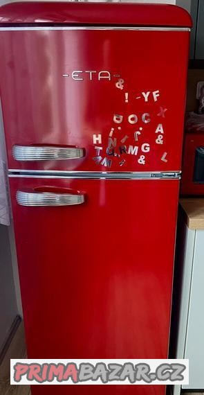 lednice-s-mrazakem-eta-storio-retro-cervena