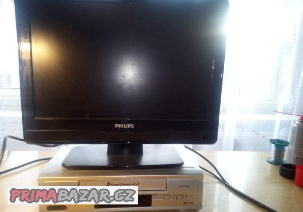 prodam-tv-philips-uhl-48cm-vcr-funai-sluchatka-sony