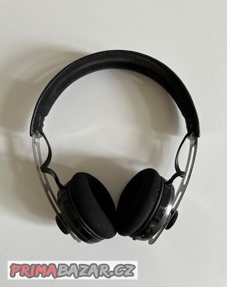 bezdratova-sluchatka-sennheiser-momentum-m2-oe