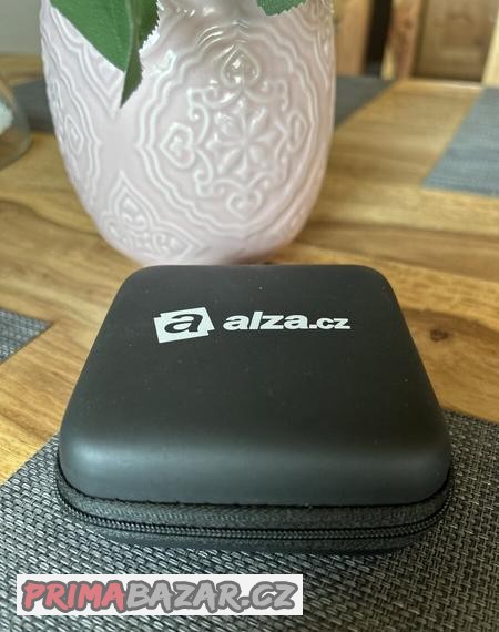 alzatka-nova-bezdratova-sluchatka