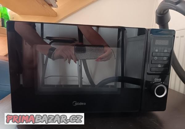 mikrovlna-trouba-midea