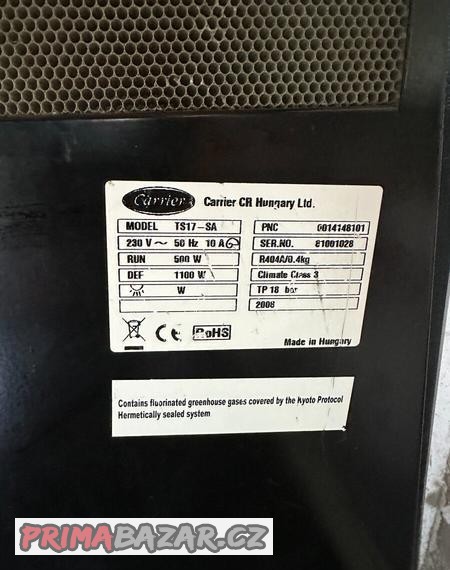 mrazici-chladici-vitrina-carrier