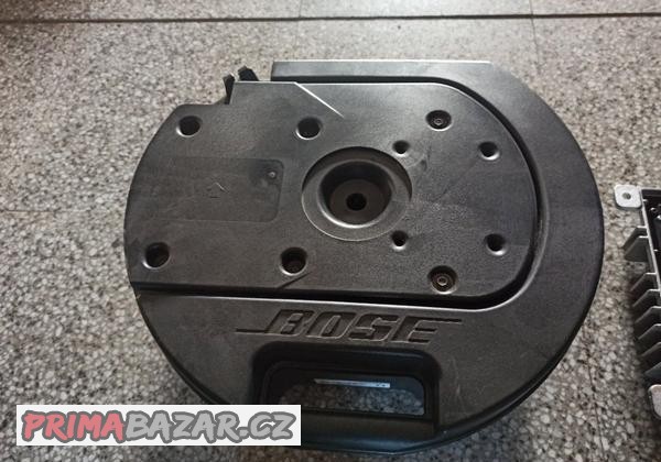 repro-do-auta-bose-zesilovace