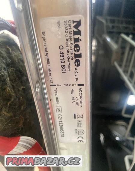prodam-na-dily-vestavnou-mycku-miele-4910sci