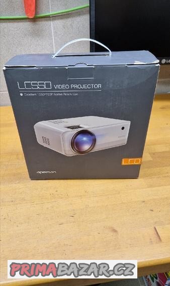 projektor-apeman-lc550