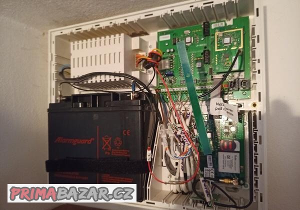 elektronicka-zabezpecovaci-signalizace