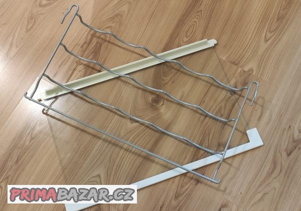 sklenena-police-2425099476-drzak-na-lahve-2085823074