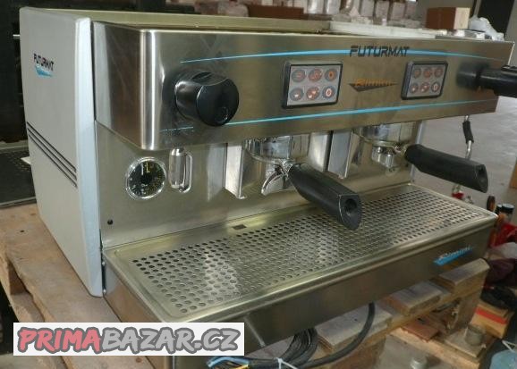 prodam-pouzity-profesionalni-kavovar-futurmat-2-paka