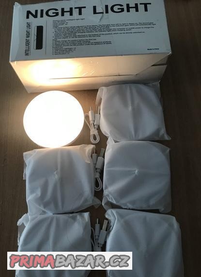 nocni-svetlo-s-detektorem-pohybu-6-ks