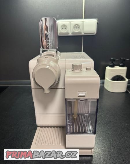 kavovar-nespresso-de-longhi-lattissima-touch