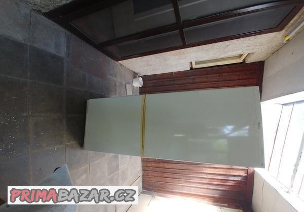 kombinovana-lednicka-s-mraznickou