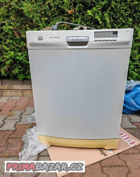 electrolux-esf-66840-na-opravu-nebo-nd
