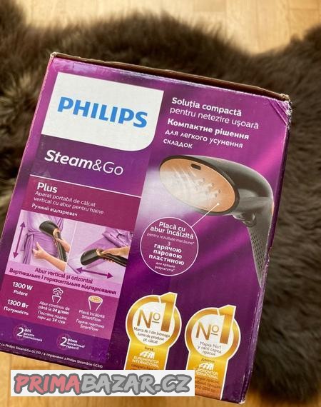 parni-naparovac-odevu-philips-steam-go-cerny