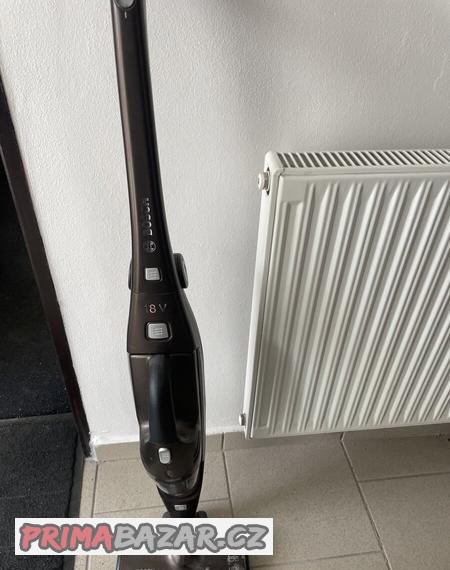 tycovy-vysavac-bosch-move