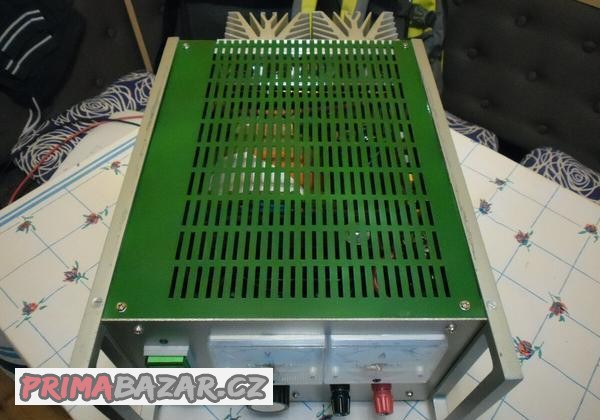 vykonovy-zdroj-40a-13-8v