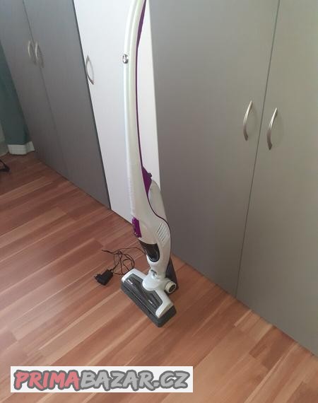 tycovy-vysavac-sencor-plne-funkcni