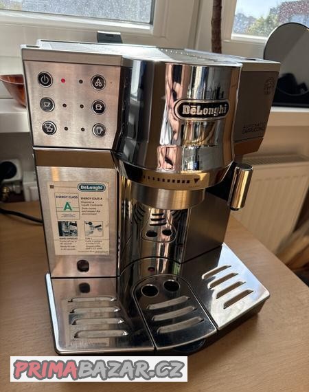 pakovy-kavovar-delonghi-ec850m
