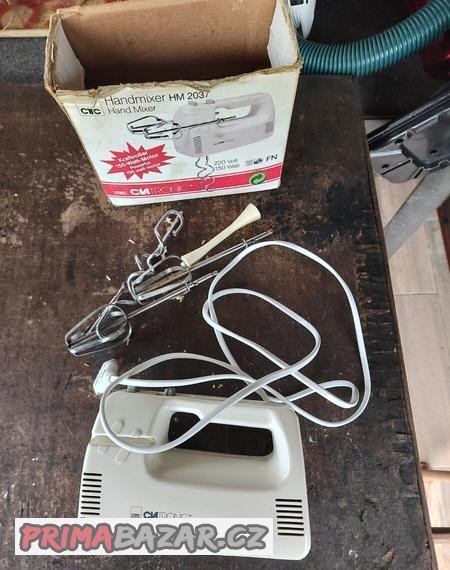 clatronic-rucni-mixer