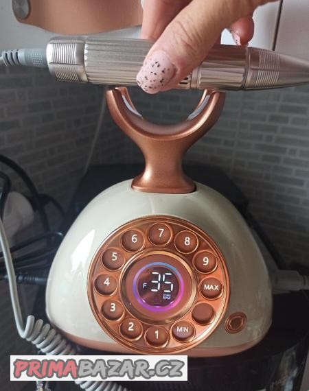 profesionalni-bruska-na-nehty-35-w