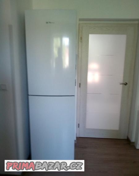 lednice-romo-rca378a