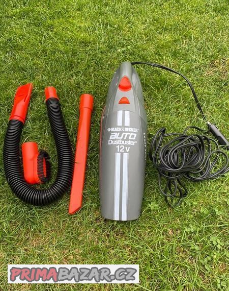 vysavac-do-auta-black-decker