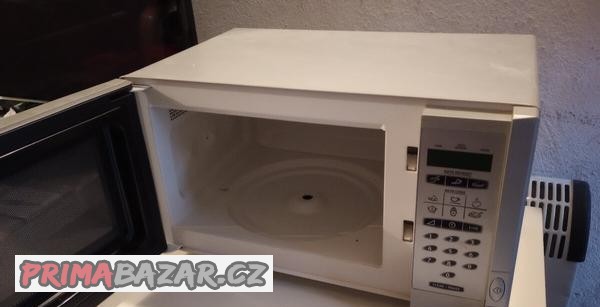 mikrovlnna-trouba-electrolux